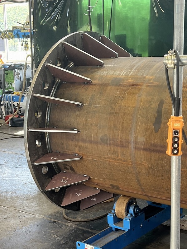 32F6DD6C-99C5-470B-9711-F48F066203F3_1_105_c